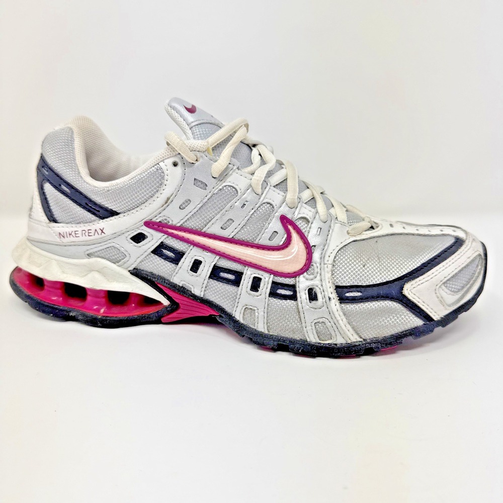Nike Reax Run  Women's Size 9 White Metallic Silver Pink Running Shoes EU 40.5